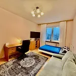 Apartment Cozy Apartmant Next To Metro