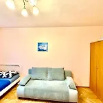 Apartment Cozy Apartmant Next To Metro Warsaw