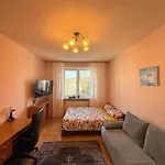 Cozy Apartmant Next To Metro Apartment