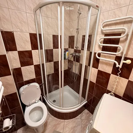 Cozy Apartmant Next To Metro * 华沙