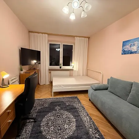 Cozy Apartmant Next To Metro شقة