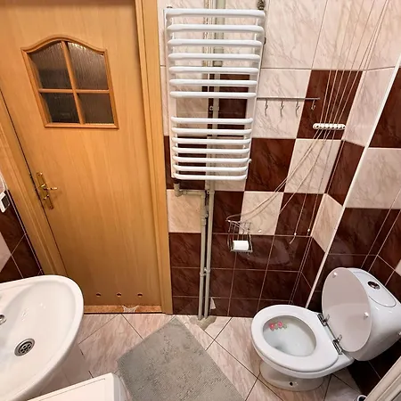 Cozy Apartmant Next To Metro