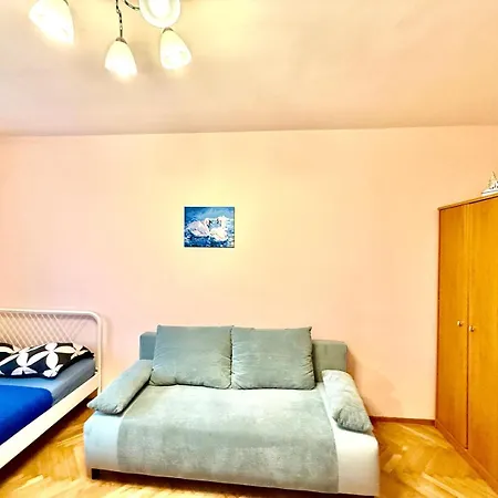 Apartmán Next To Metro Varšava