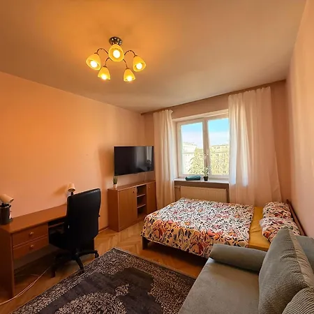 Cozy Apartmant Next To Metro *
