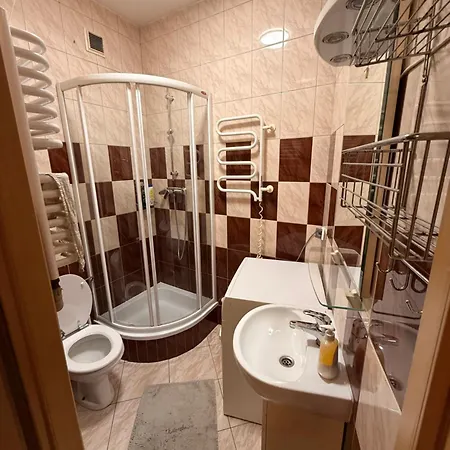 아파트 Cozy Apartmant Next To Metro *