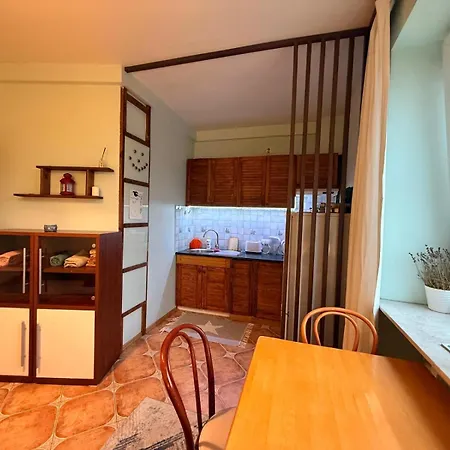 Cozy Apartmant Next To Metro *